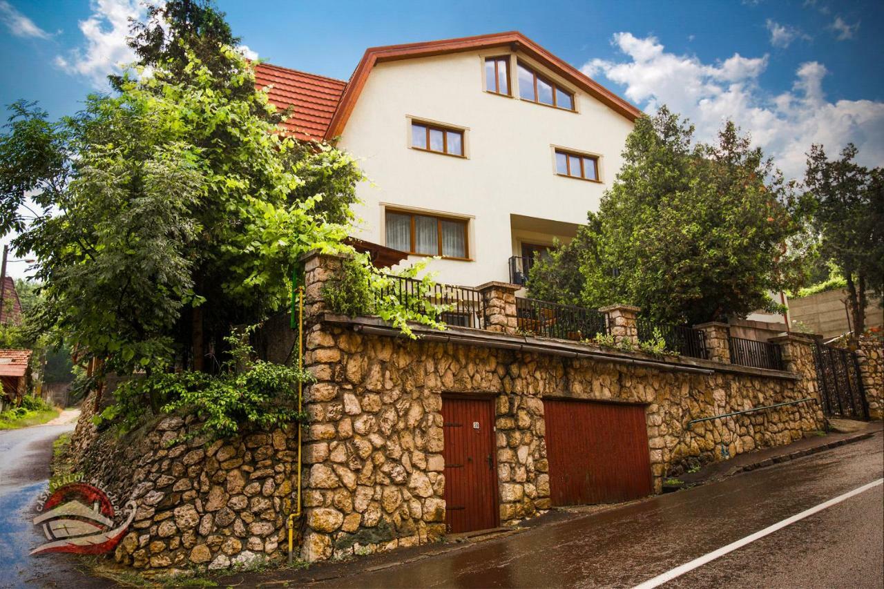 מלון בראשוב Casa Dealul Melcilor מראה חיצוני תמונה